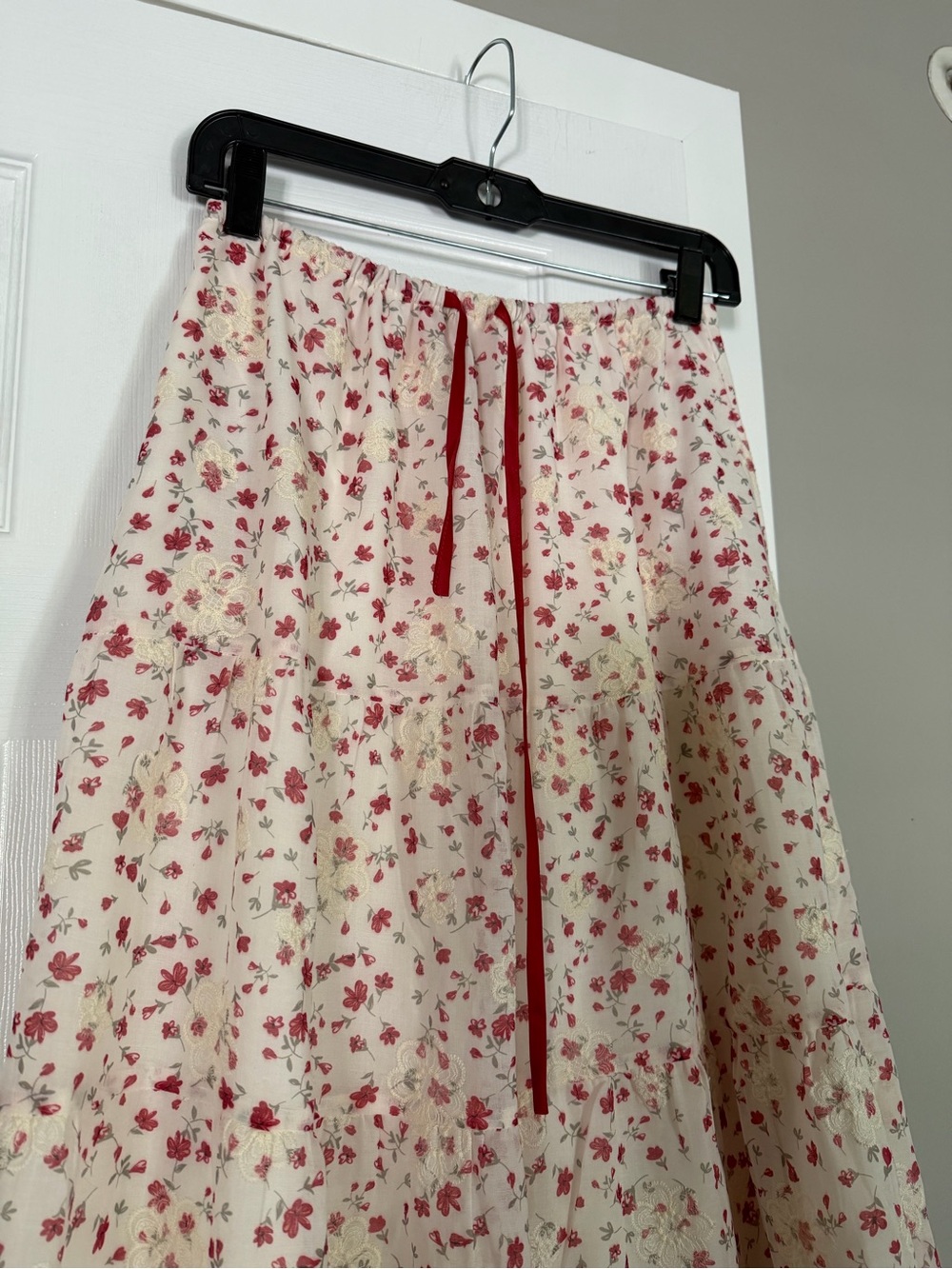 Baevely Floral Tiered Maxi Long Skirt Cream Floral Cottagecore - Picture 3 of 8